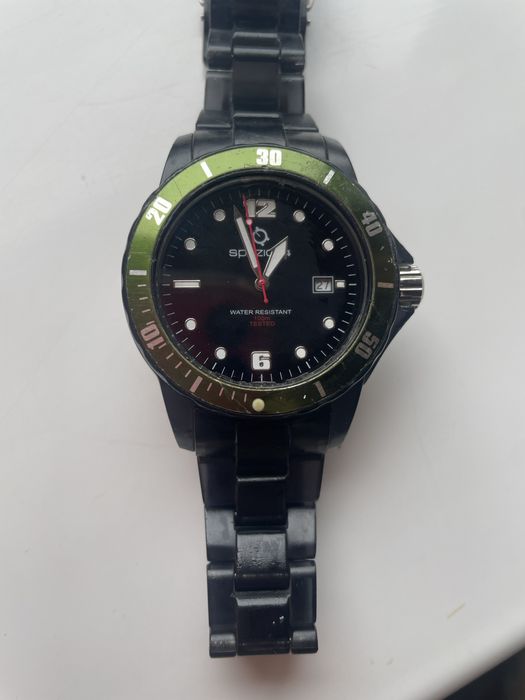 Часовник spazio24 Италия