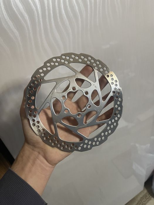 Верига Spank Tweet и диск shimano deore