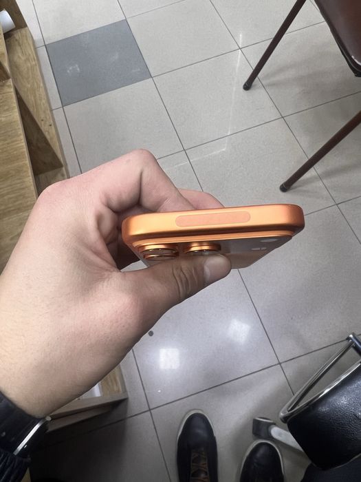 Iphone 17 pro ideal holatda