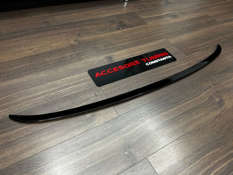 Eleron Portbagaj - BMW G30 M5 Style Negru Lucios