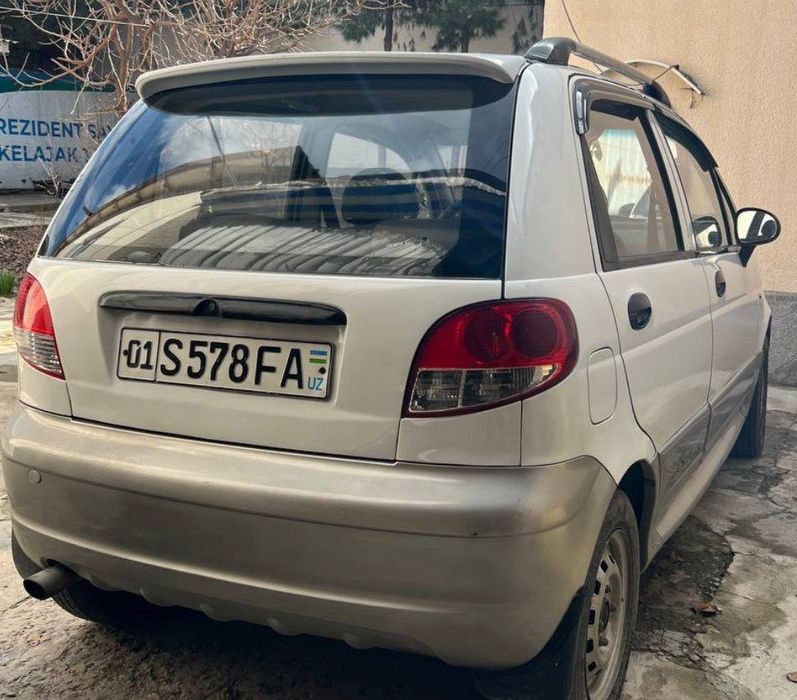 Matiz 2004 yil 2000$ ga bervoraman.