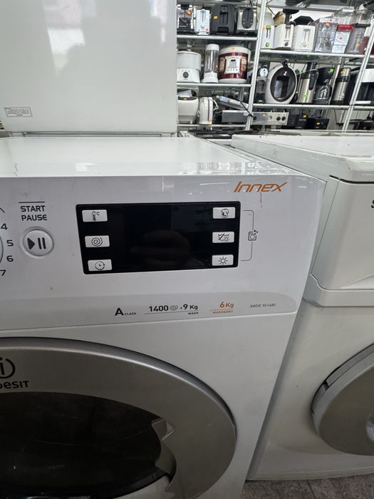 Пералня с сушилня INDESIT