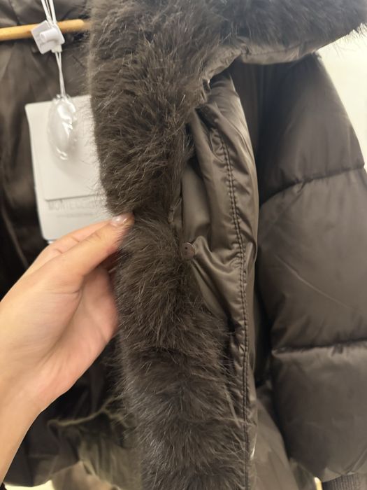 Geaca cu blana detasabila , marimea M