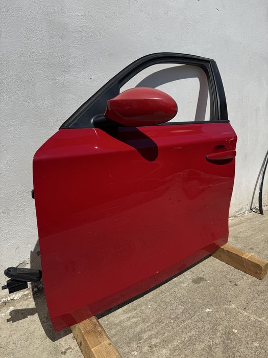 Usa portiera stanga fata BMW seria 1 e87 2003-2013