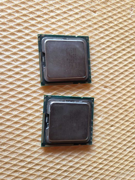 kit 2 procesoare INTEL XEON - L5640 - SLBV8 - 2,26/12M/5,86