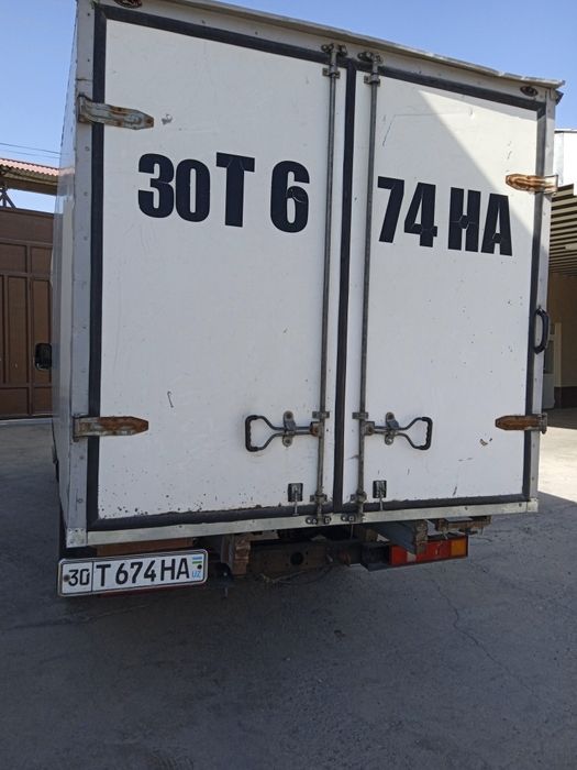 Газель biznes 2012 sotiladi