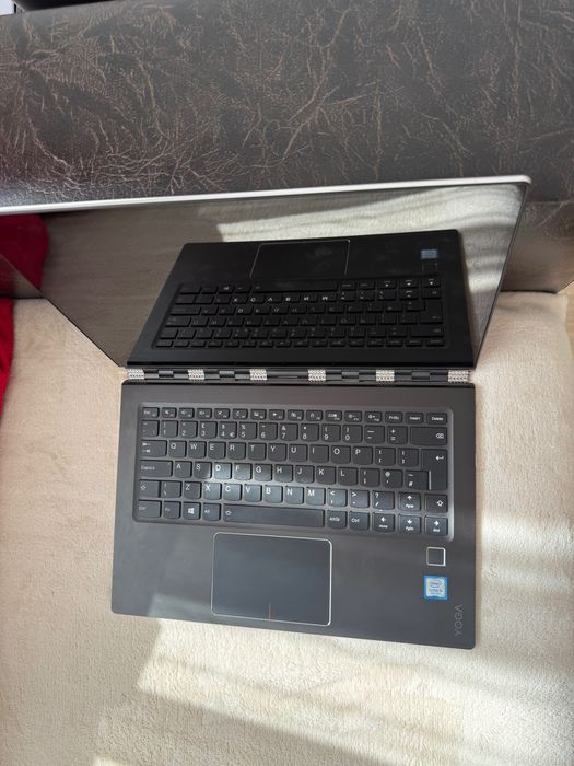 Lenovo Yoga 910-13IKB – defect – pentru piese sau reparație