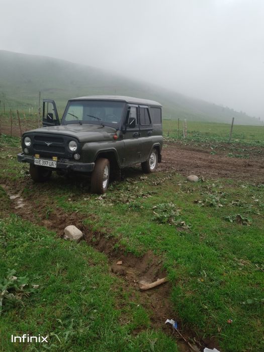 УАЗ к,айтмас сотилади