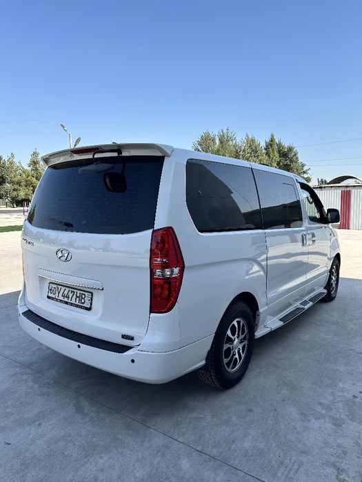 Hundai Grand Starex zudlik bilan sotiladi