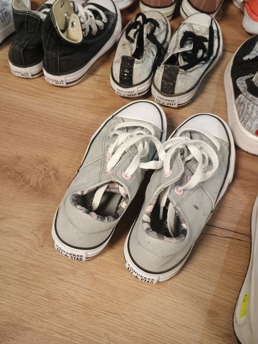 Лот обувки на едро