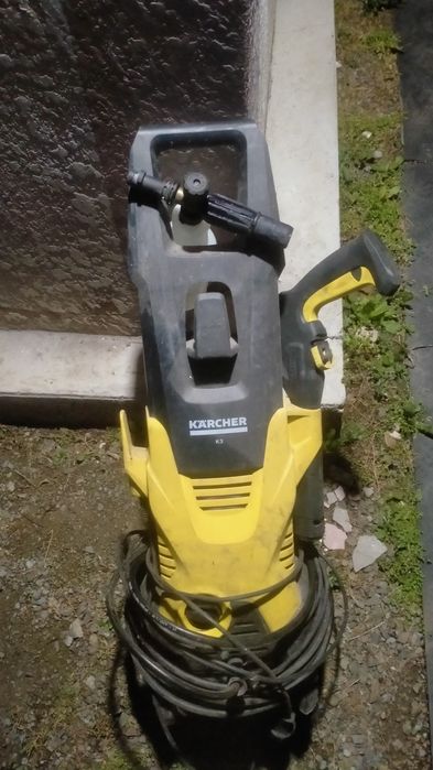 Продам Керхер к 3