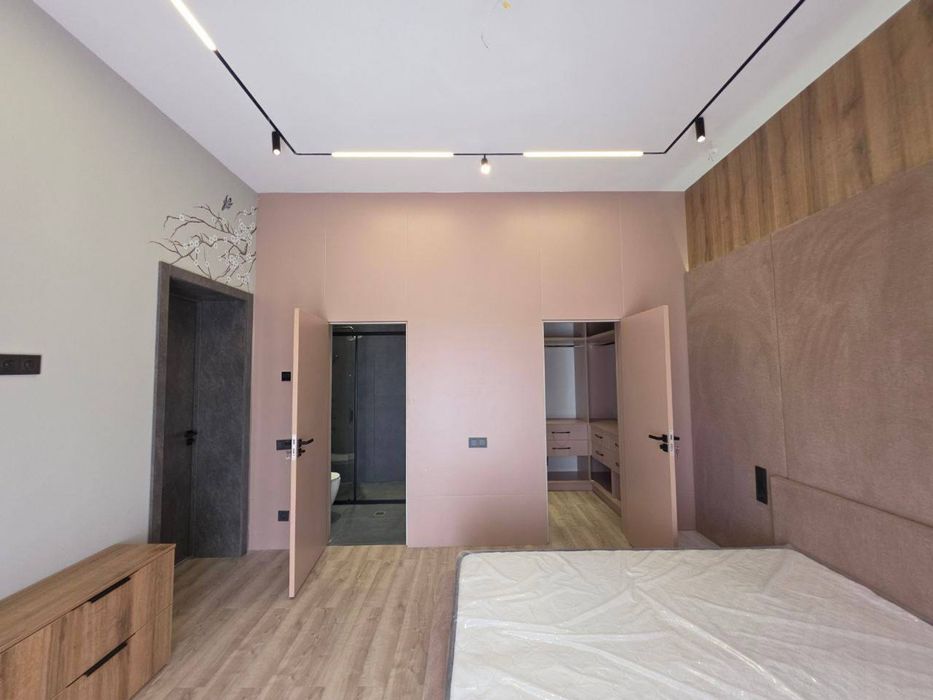 Продается новый Евродом   Мирзо-Улугбекский район  Центр луначарского