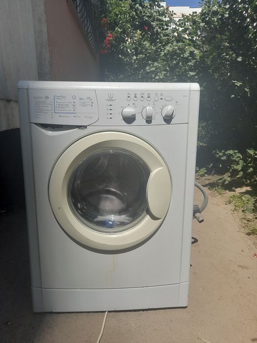 Продам стиралку автомат
