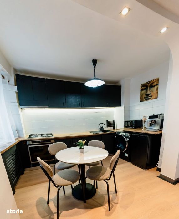 Apartament 3 camere complet renovat – Strada Dorobanților