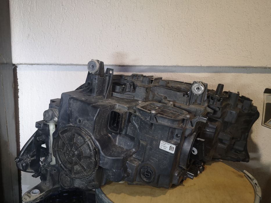 Far bmw 7 g11 g12 dreapta L A S E R