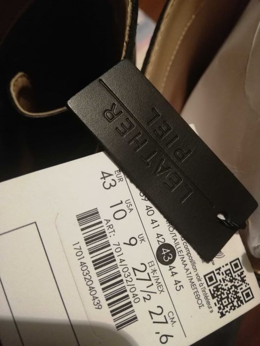 Нови Обувки Bershka №43