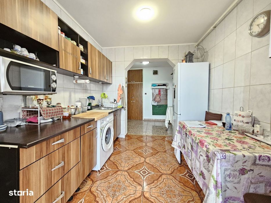 Aparatorii Patriei| Centrala termica proprie| 6 min metrou| Doua bai