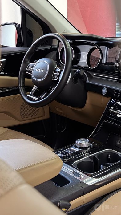 Kia Carnival.2023