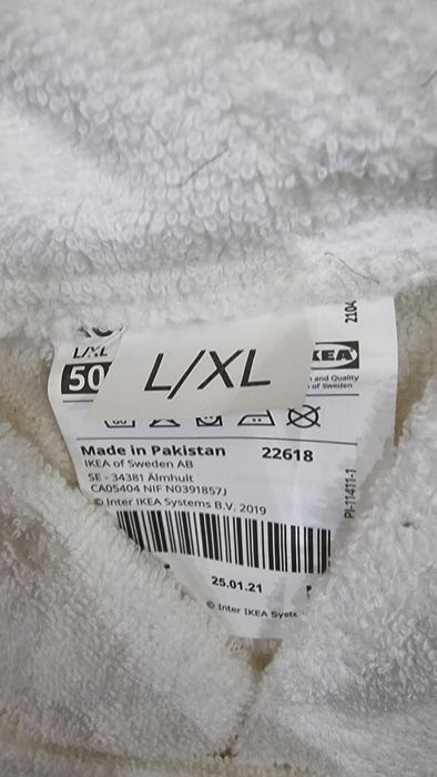 Продаются халаты махровые