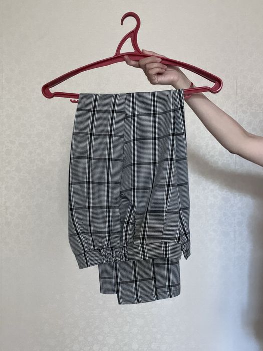 Продам офисный костюм