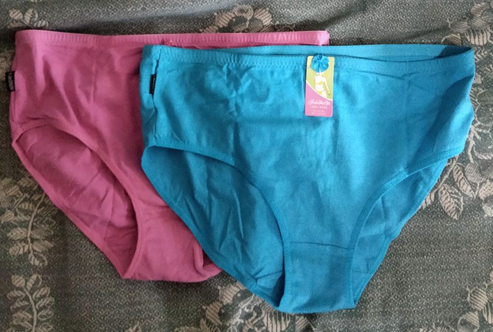 Женское белье трусы майки.