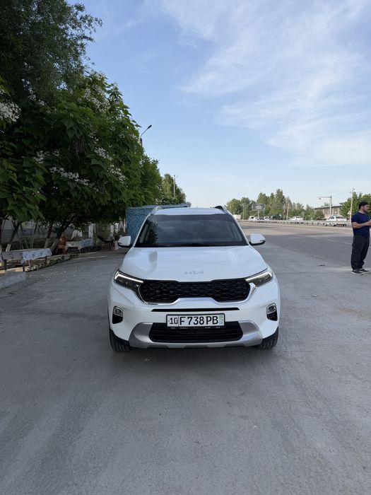 KIA sonet 2025 3 pozitsya