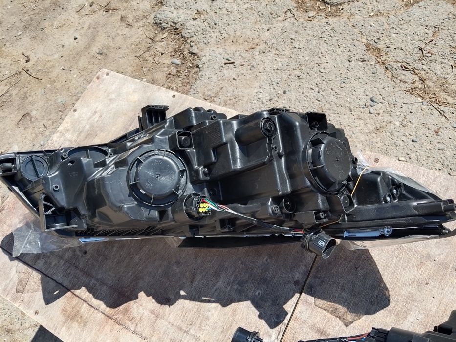 Фары на KIA optima 2018=2020