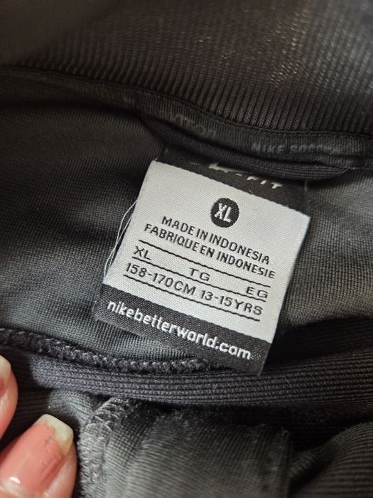 Bluza trening băieți Nike 158-170 cm