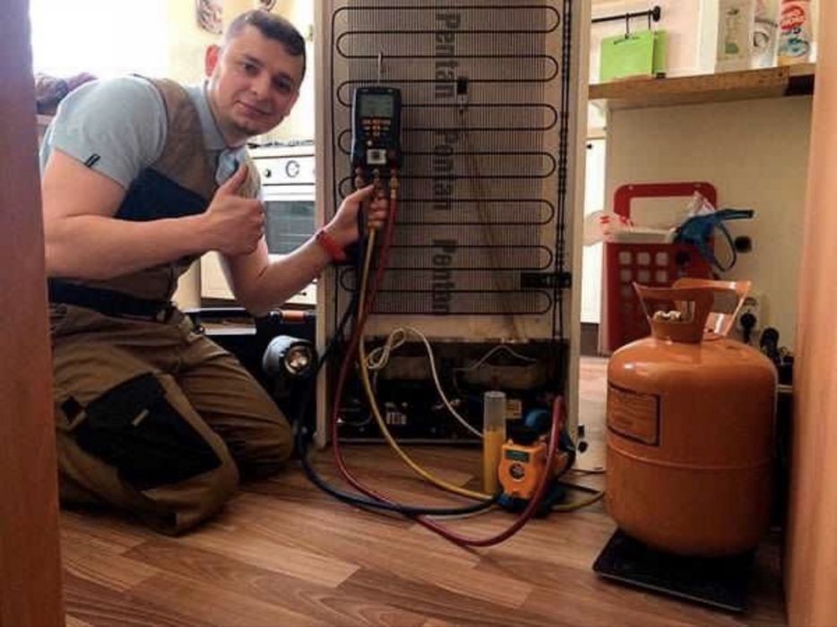 Ремонт холодильников