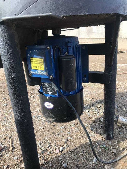 Универсал Дробилка для Зерна Кормодробилка Гранулятор Доставка есть