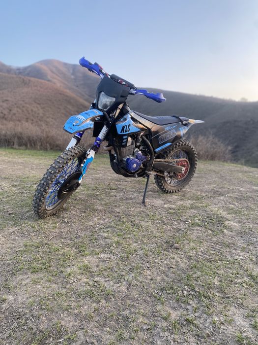 Эндуро Avantis мотоцикл