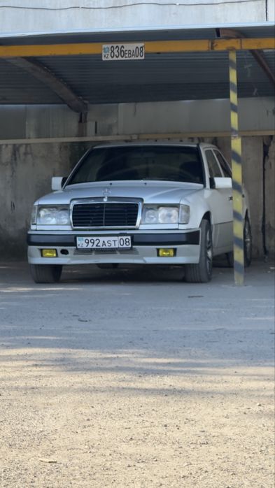 Мерседес 123 230