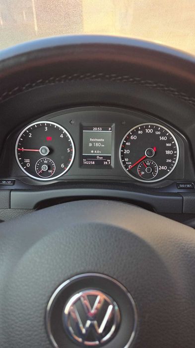 VOLKSWAGEN Tiguan 2012 — imagine 2