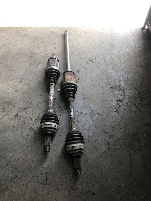 Предни полуоски бмв х6 е71 5.0и 408 ( predni poluoski bmw x6 e71 5.0i