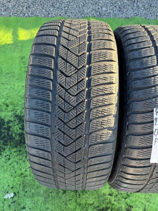 Anvelope Iarna 235/40/19 Pirelli