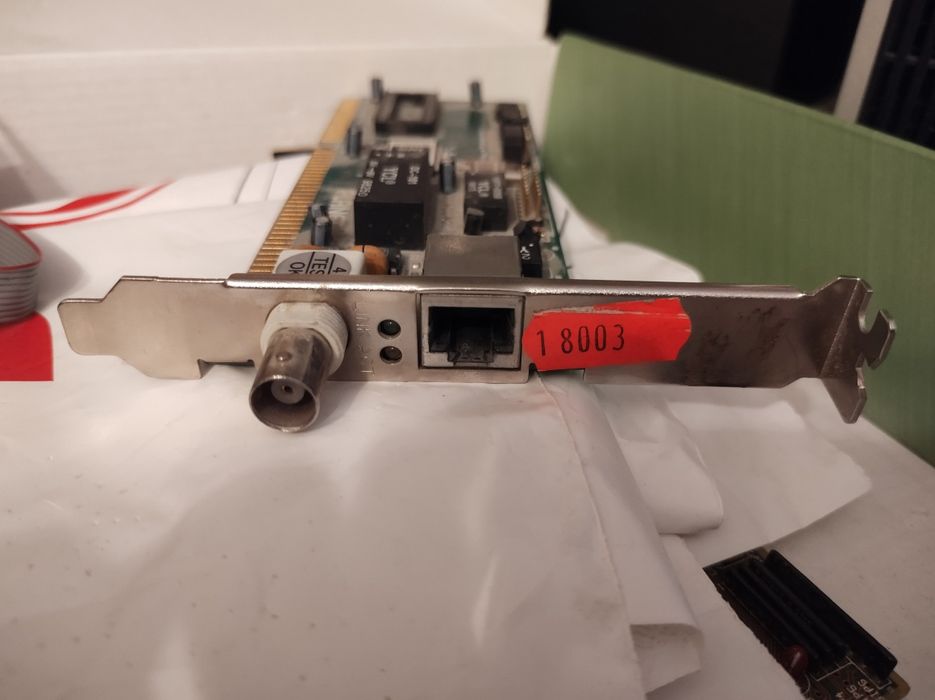 Дънна платка с 386 процесор