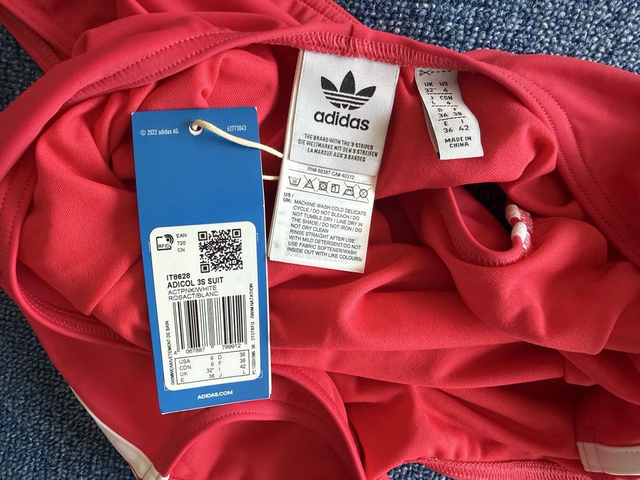 Adidas Adicolor 3-Stripes Swimsuit ОРИГИНАЛЕН дамски цял бански - XS-S