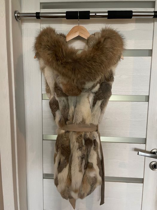 Дамски елек от заешка кожа