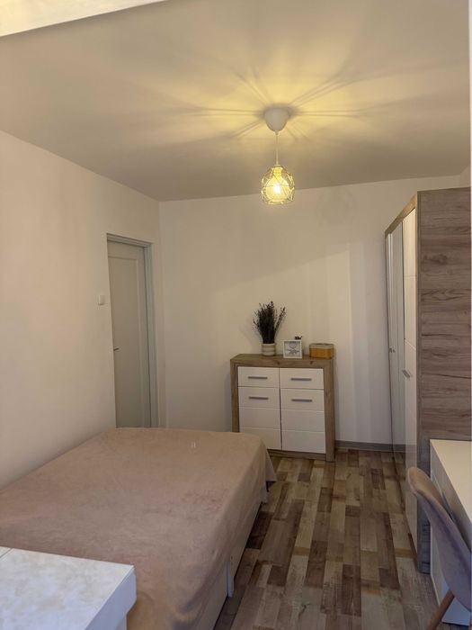 Apartament 3 camere zona Dacia - proprietar