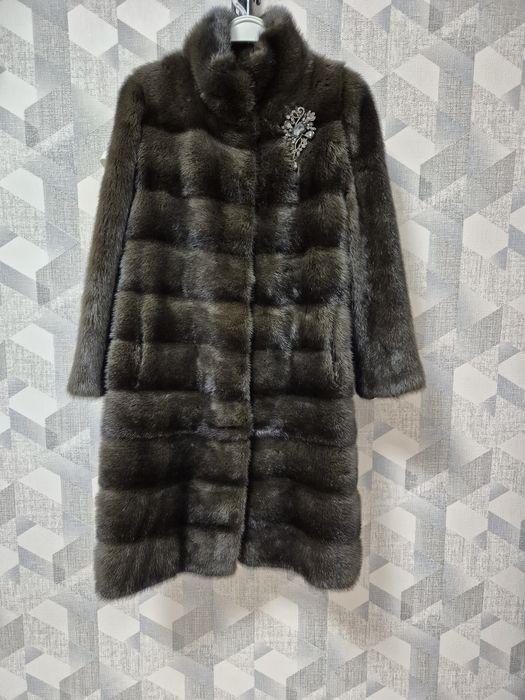Норковый шуба сатылады!
