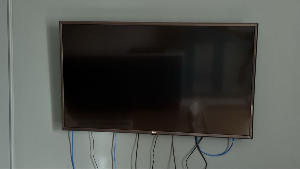Телевизор LG диагональ 110