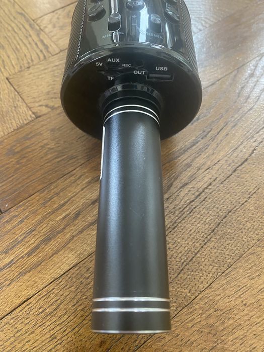 Безжичен Караоке микрофон