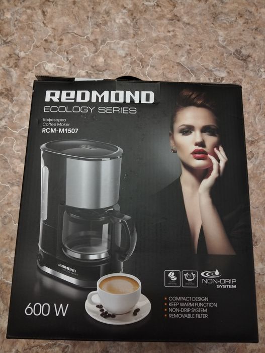 Кофеварка Redmond
