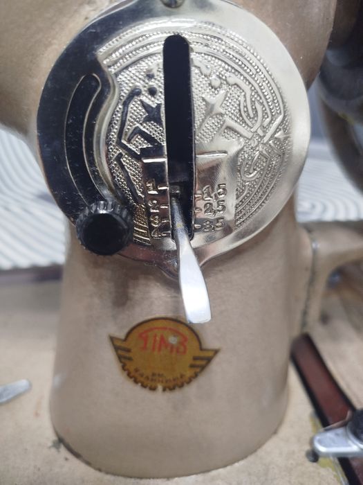 Продам швейная машина