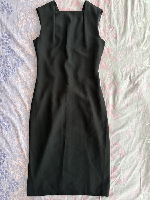 Официална черна рокля Zara