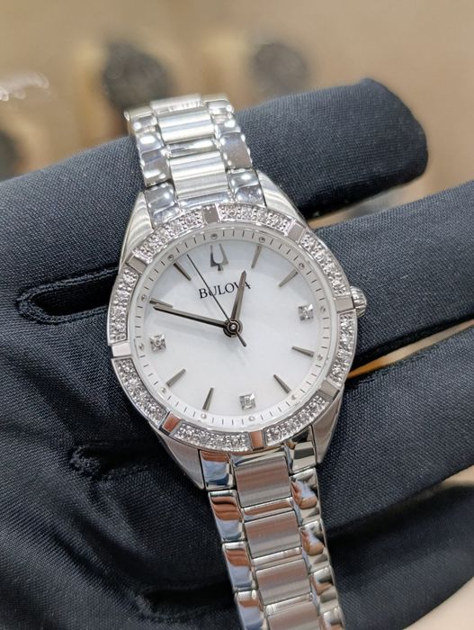 Новое Поступление Женских Бриллиантовых Часов Bulova