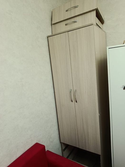Продам шкаф в хорошем состоянии
