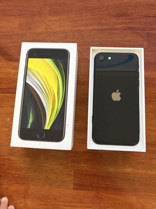 Продам Iphone se 2020