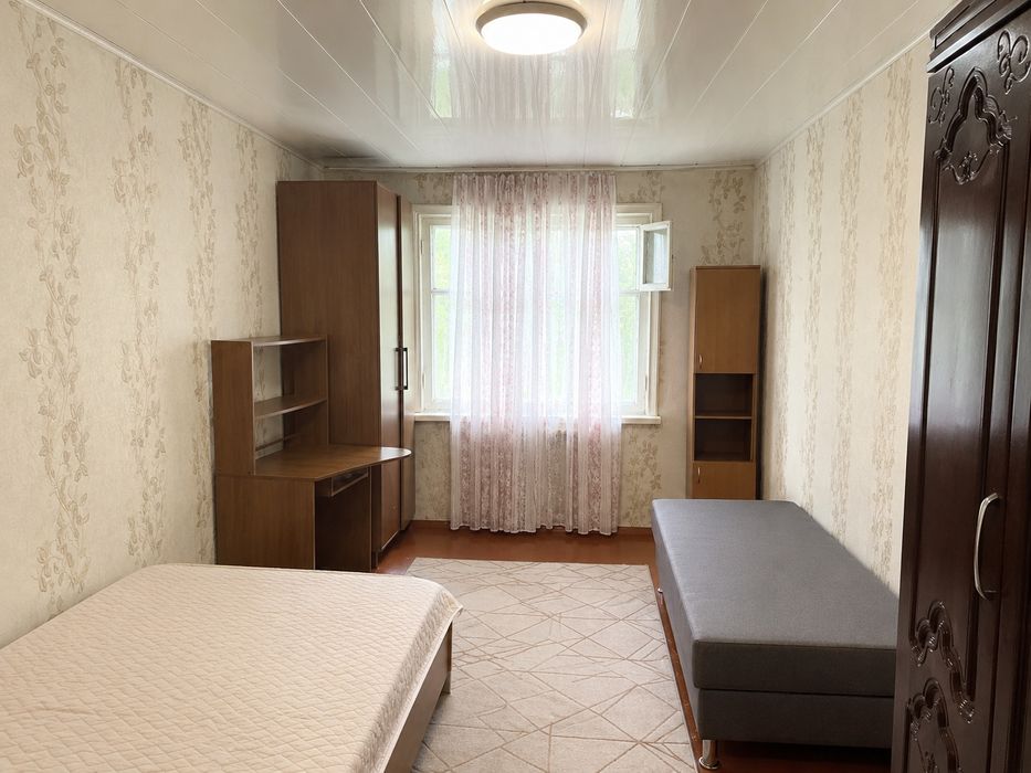 Продам квартиру барачного типа.