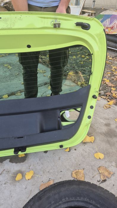 Оригинален Багажник За Сеат Леон 1P FR 2008- 2012г